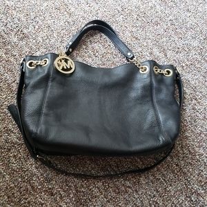 Michael kors black/gold purse